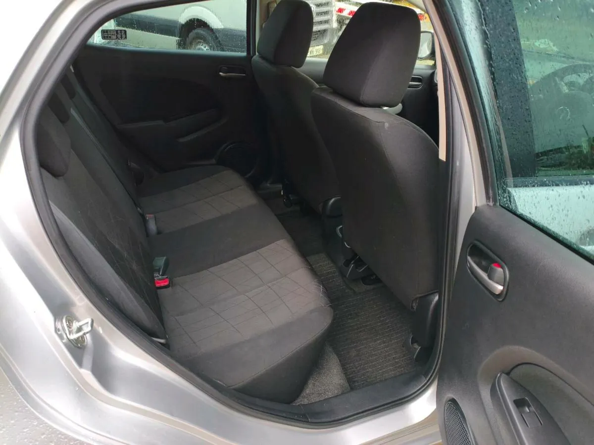 🔴€4999🔴 Mazda Demio Automatic - Image 4