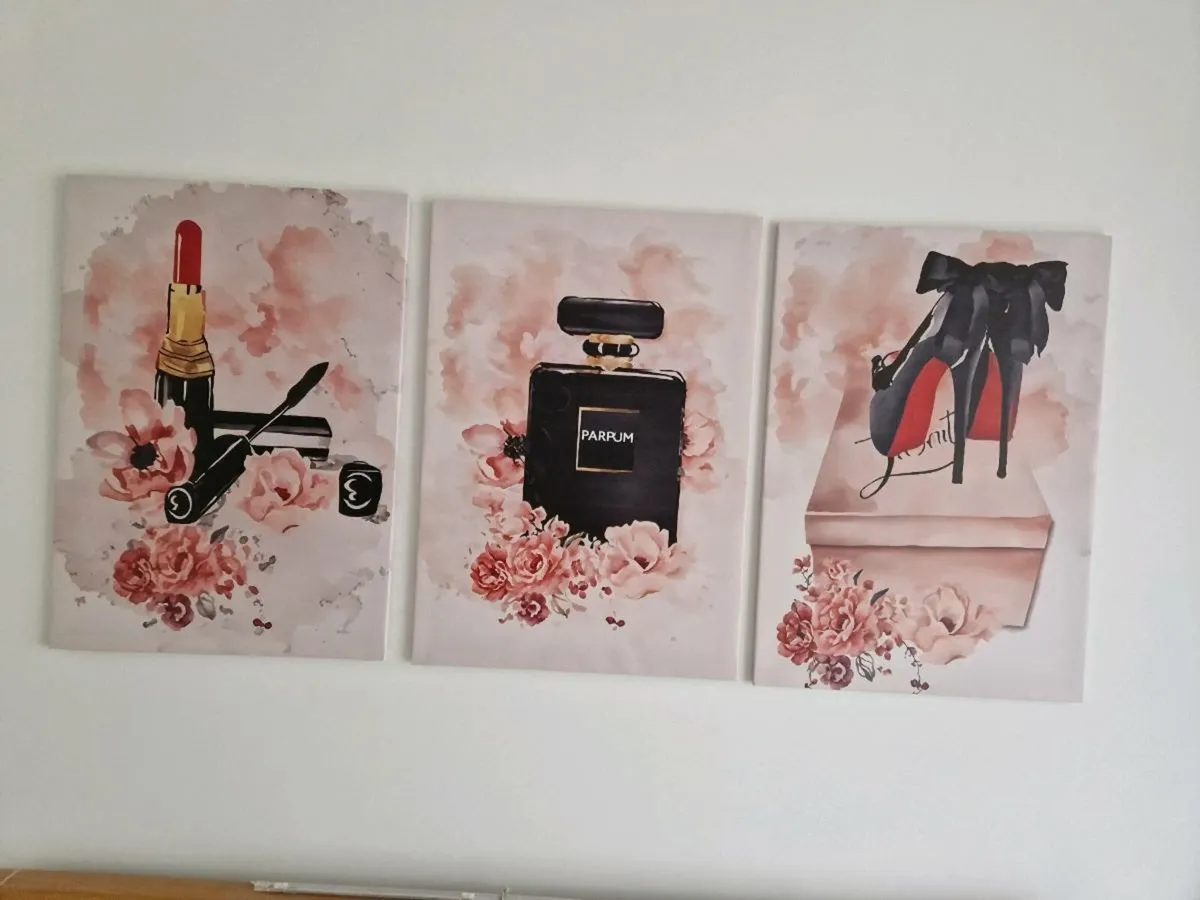 Girls room decoration canvas 45x65cm each - Image 4