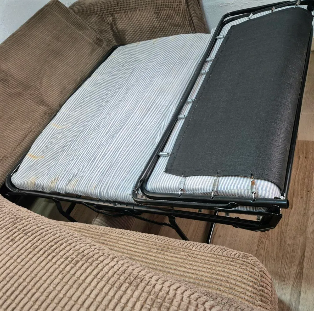 Corner Sofabed ,Dublin Delivery available - Image 3