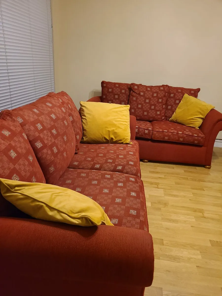 3+2  Seater Couch / Sofa - Image 1
