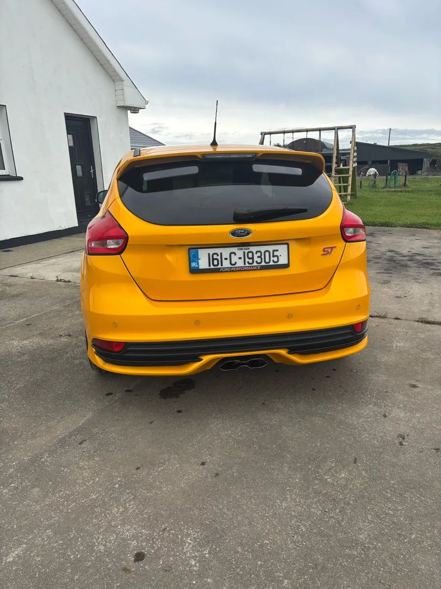 Ford focus - Image 4