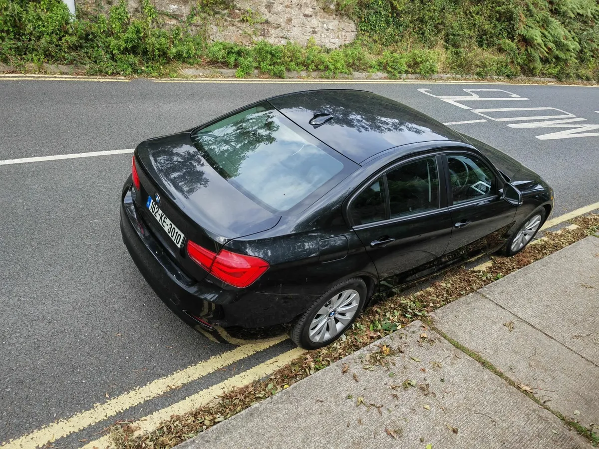 BMW 3-Series 2016 - Image 2