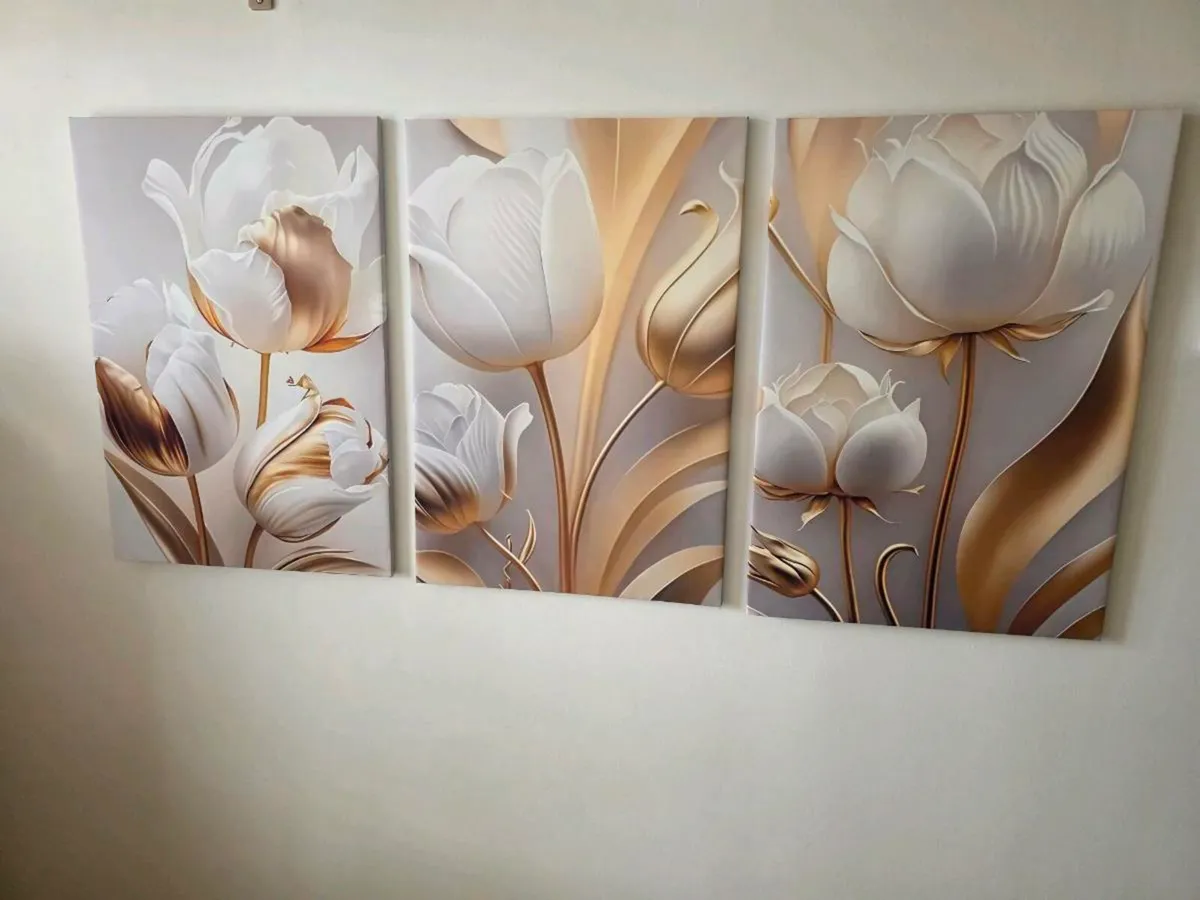 3 canvas 47cm x 67cm - Image 3