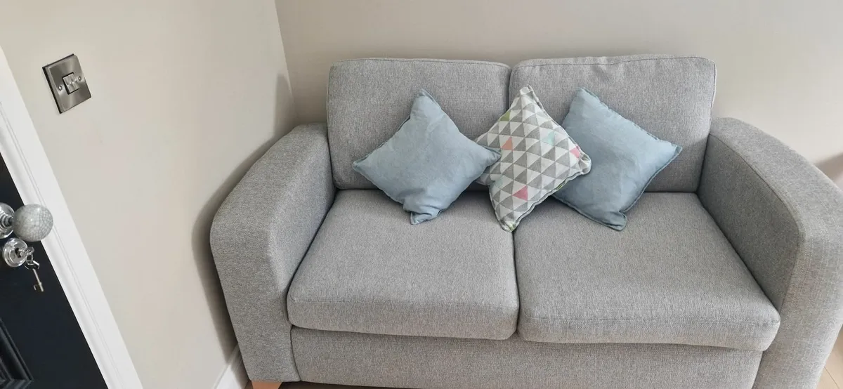 Sofa L shape and 2/3 seater