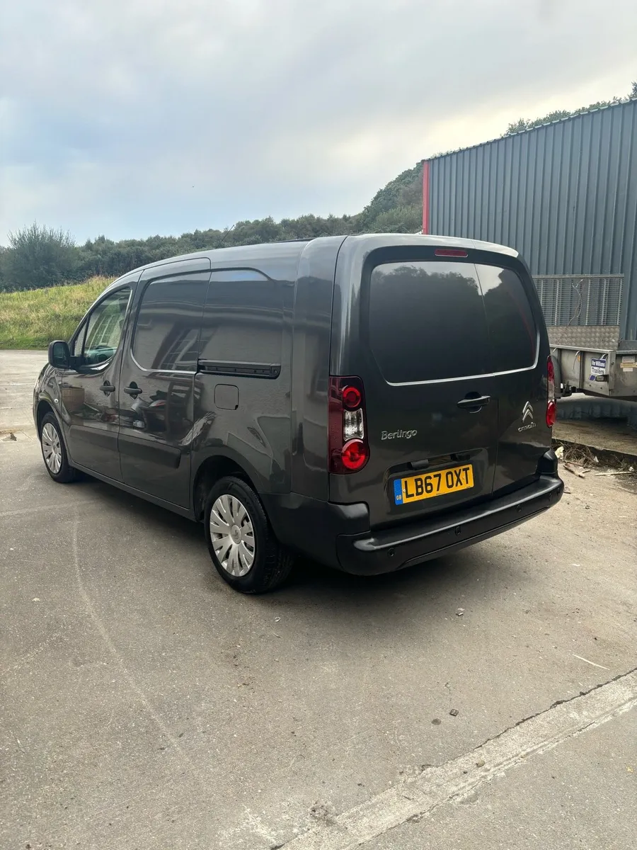 2018 Citroen berlingo 5 seater 100bhp - Image 3