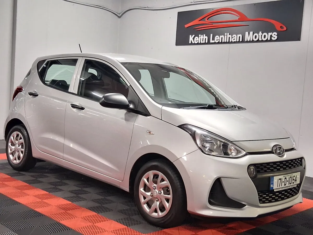 2017 Hyundai i10 **LOW KLMS** - Image 3