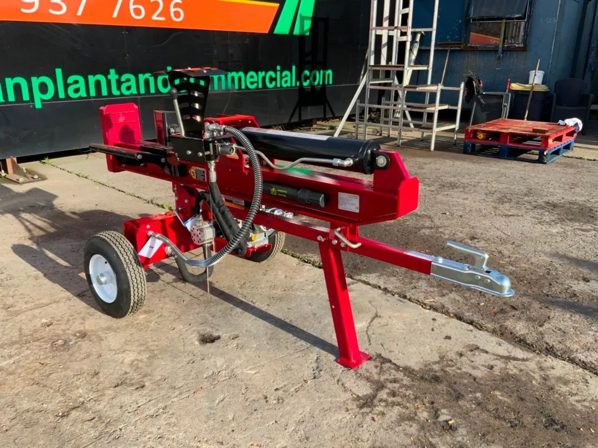 UNUSED 'BOSS' PETROL LOG SPLITTER........1434. - Image 3