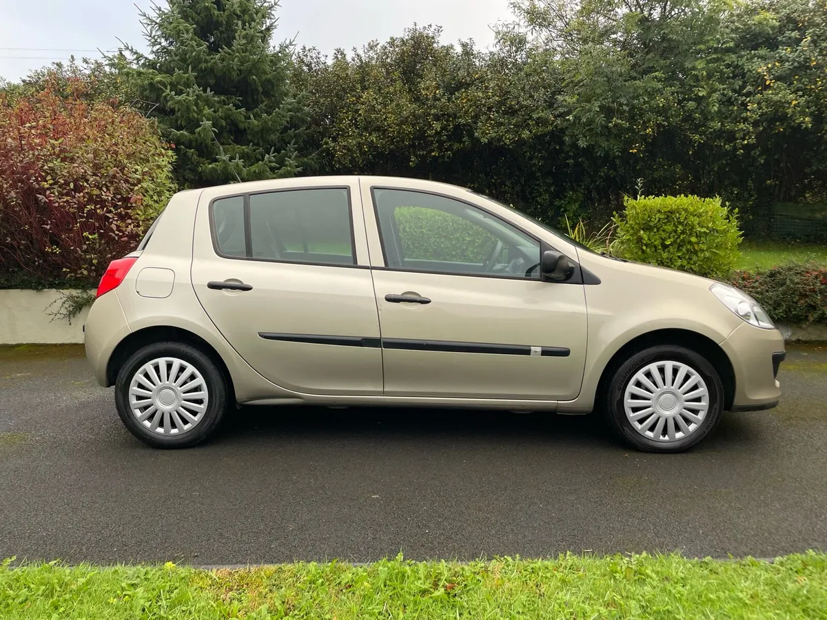 Renault Clio 1.2 NCT - Image 2