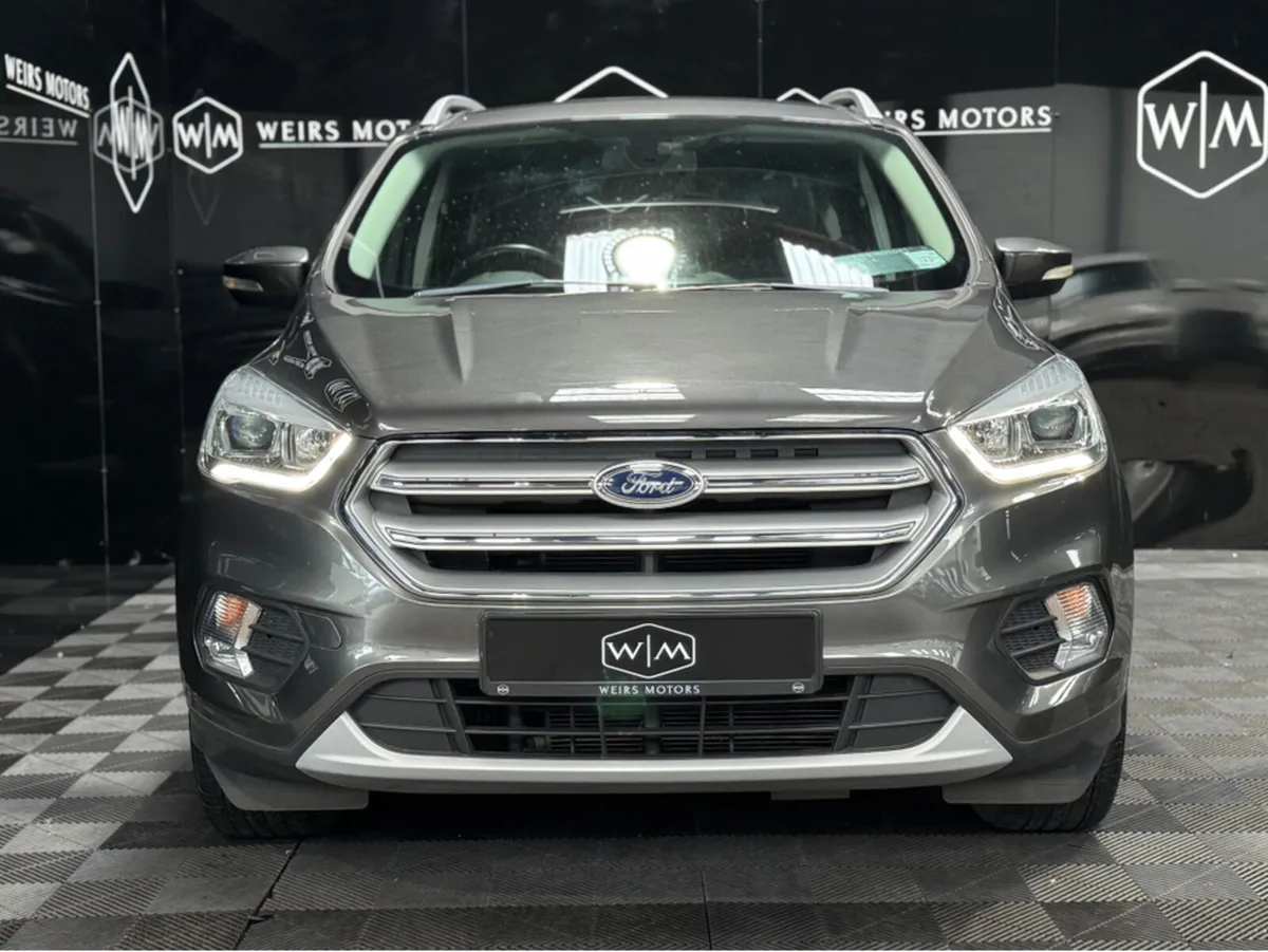 Ford Kuga TITANIUM 1.5 TDCI 120PS F FWD 4DR - Image 4