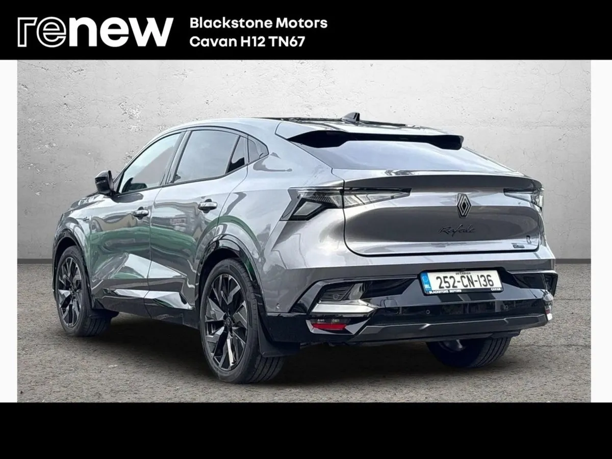 Renault Rafale E-tech Hybrid 200 Auto Esprit Alpi - Image 3