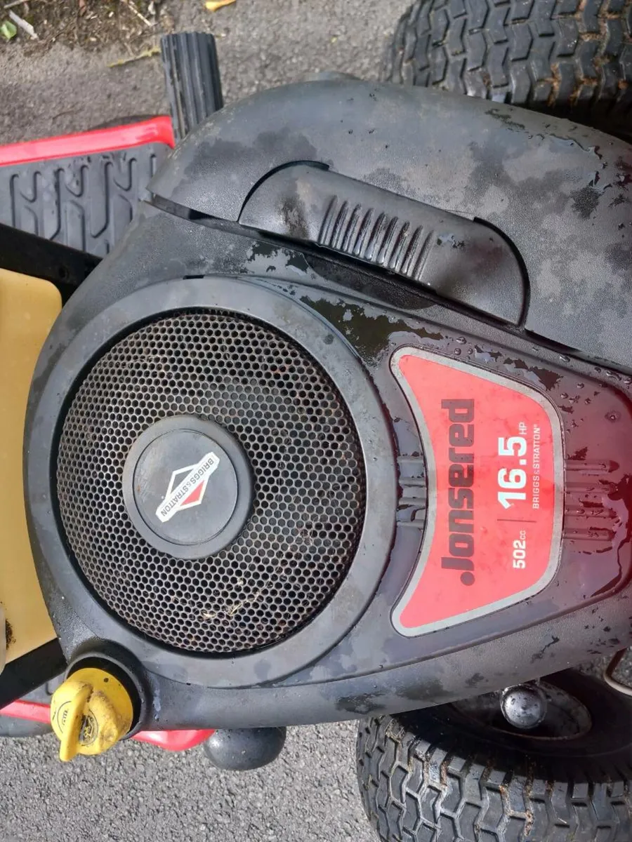 Ride on lawnmower - Image 3