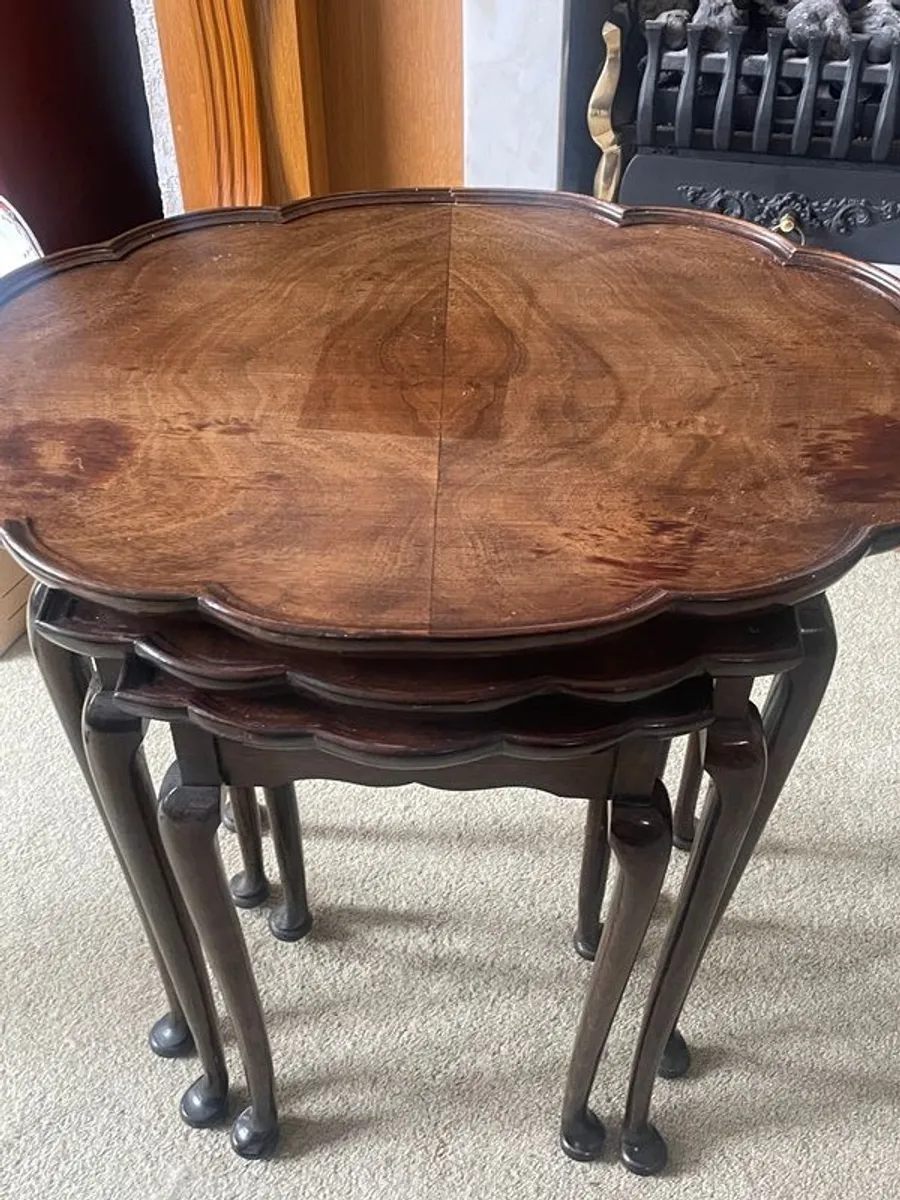 nest of tables - Image 2