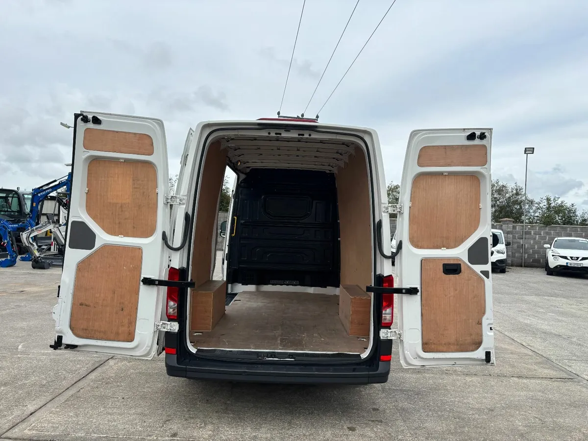 VW Crafter... Medium Wheel Base... - Image 4