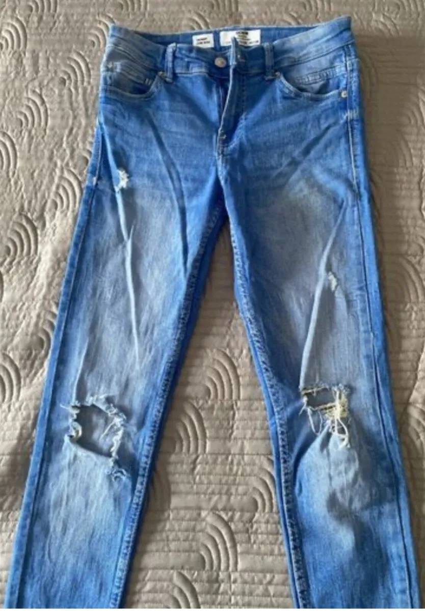 Bershka - Jeans - Size 8 - Skinny Low Rise - Image 3