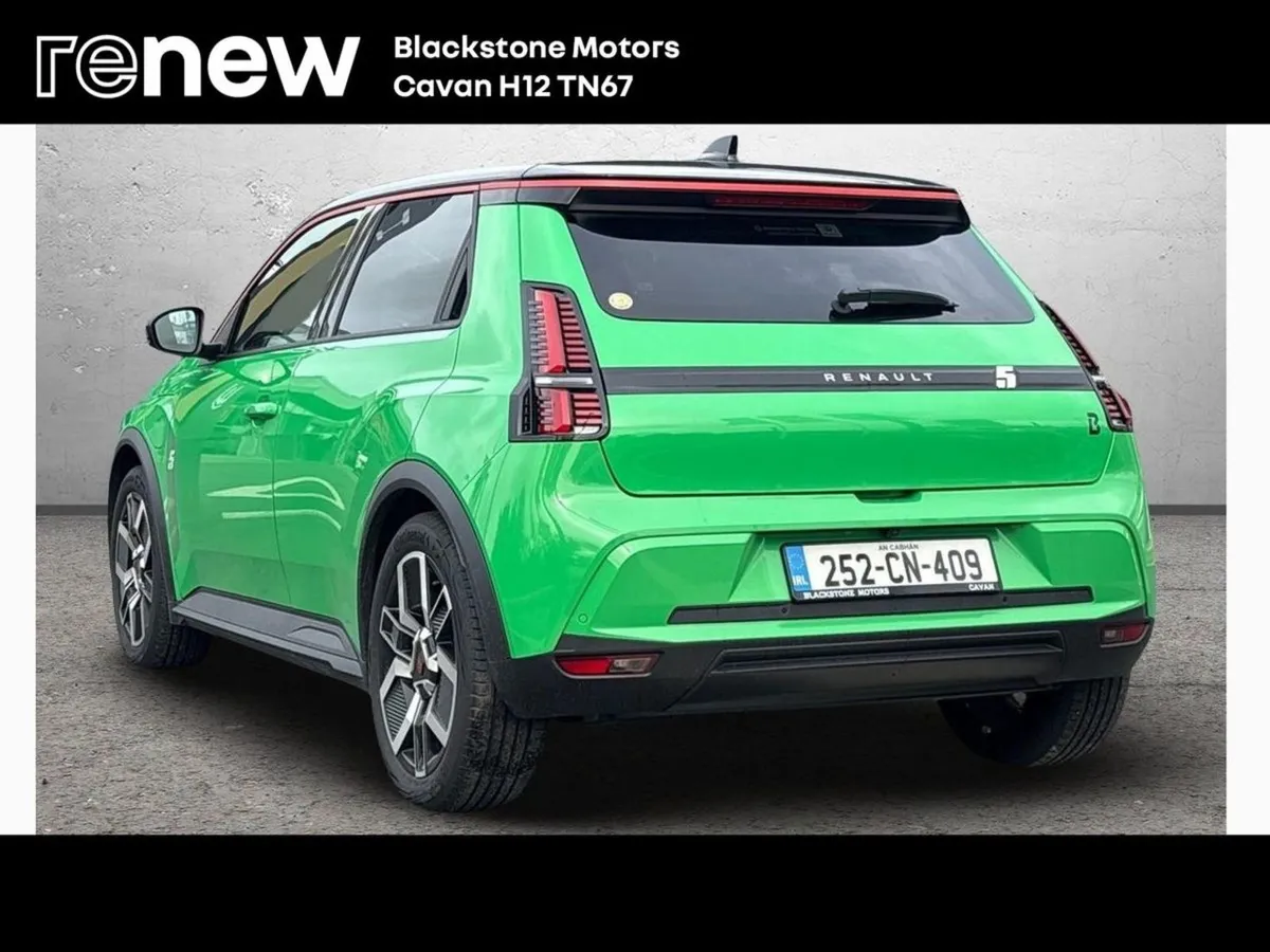 Renault 5 Ev40 150hp Techno - Image 3
