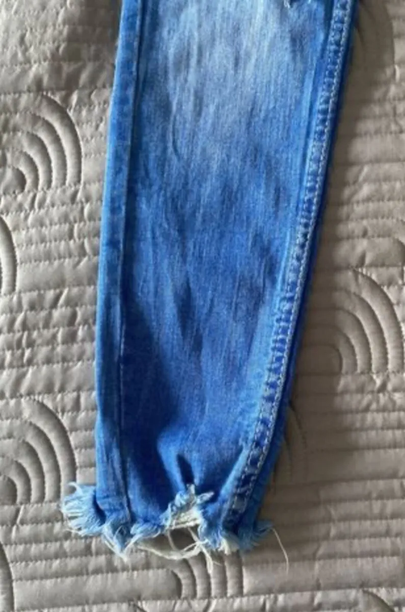 Bershka - Jeans - Size 8 - Skinny Low Rise - Image 4
