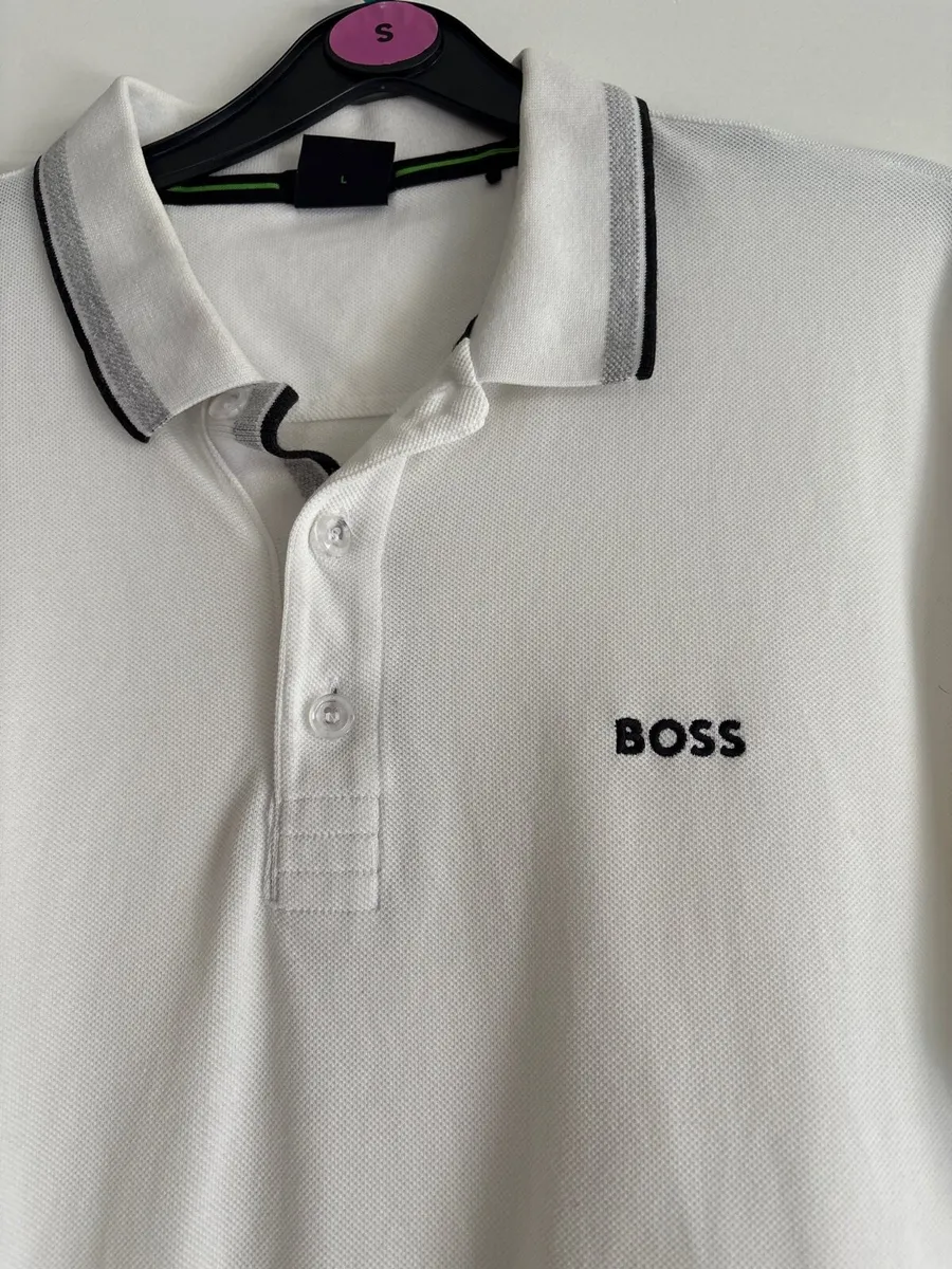 Hugo boss top - Image 1