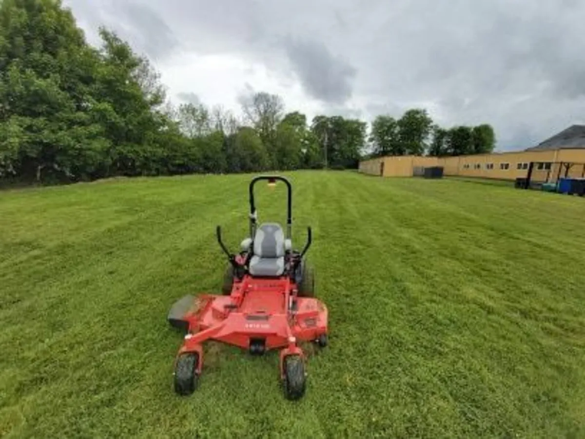 Ariens Apex 52'' 23hp Kawasaki- Ex Display Model - Image 4