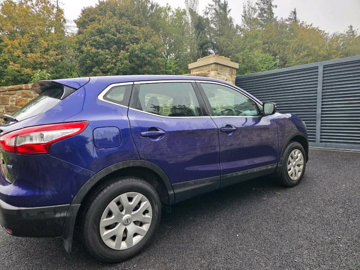 2015 NISSAN QASHQAI - Image 2