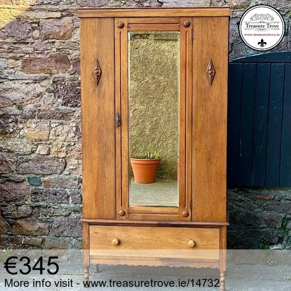 Antique and Vintage Bedroom Furniture Wardrobes - Image 3
