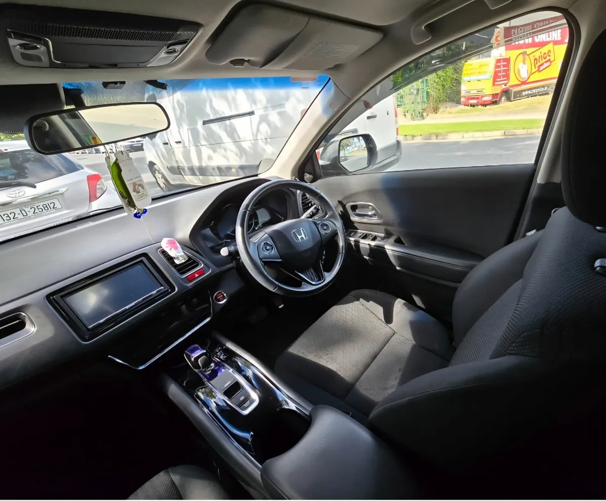 Honda Vezel 2015 - Image 3