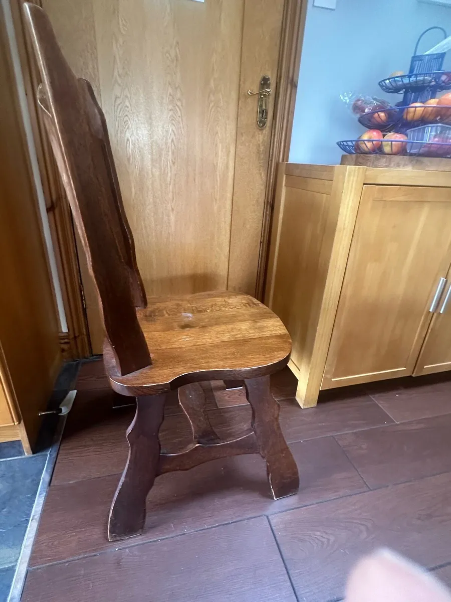Kitchen Table and Chairs - Image 4