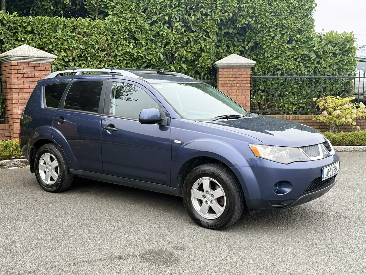Mitsubishi Outlander Commercial Doe 2/26 - Image 2