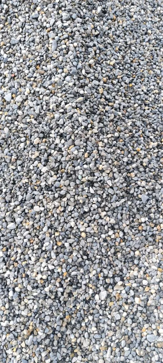 804 Stone, sand ,gravel etc.. - Image 2