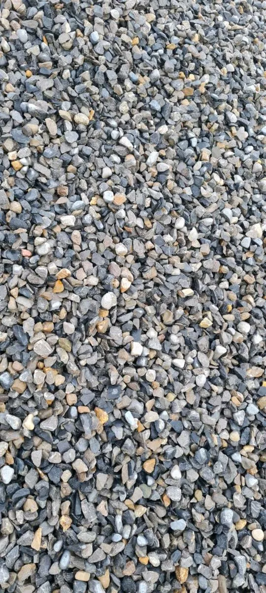 804 Stone, sand ,gravel etc.. - Image 3