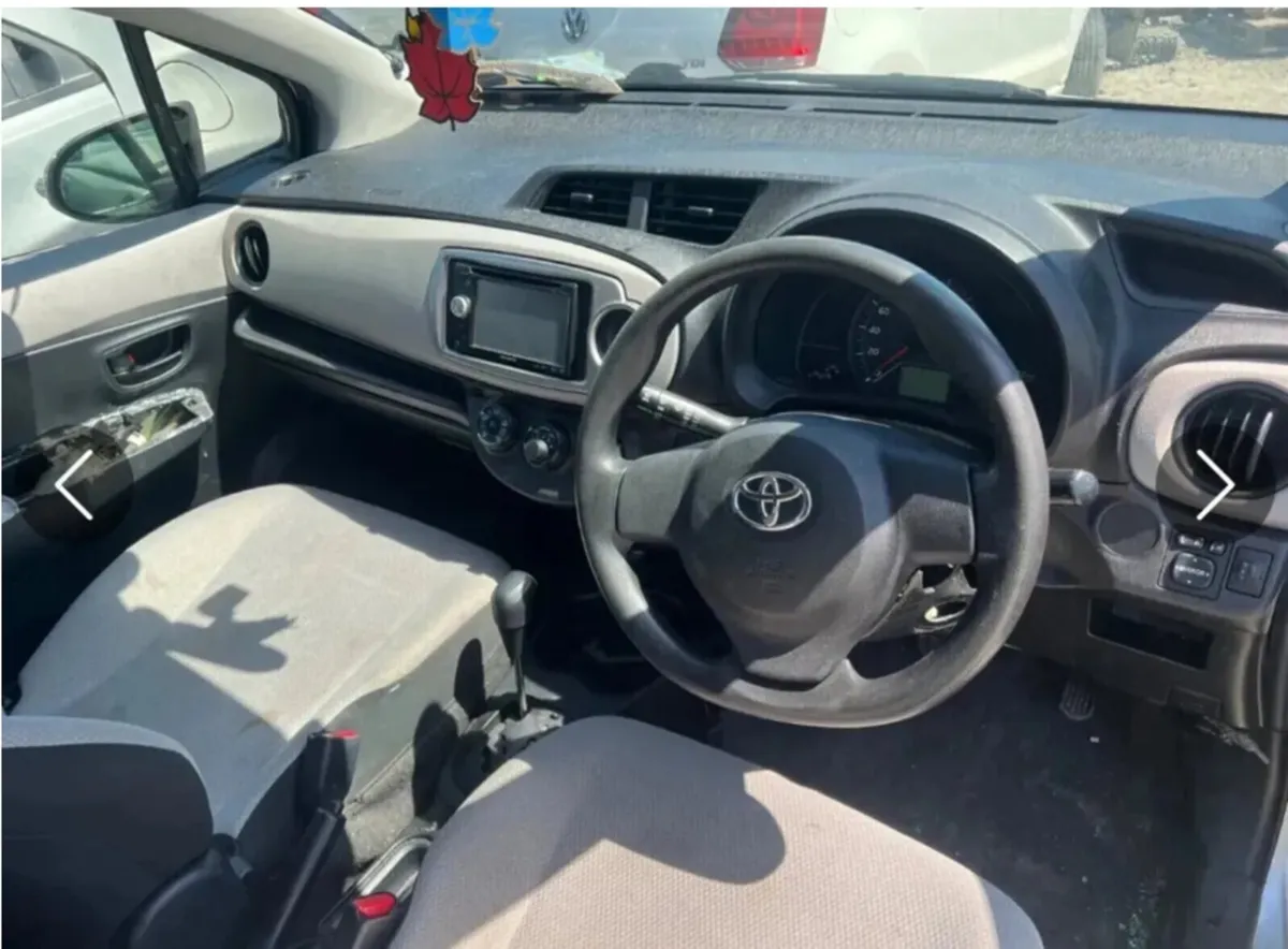 2010 Toyota Vitz 1.0 Automatic - Image 4
