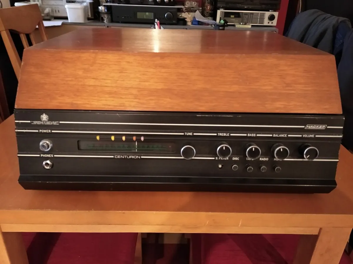 Turntable - Image 1