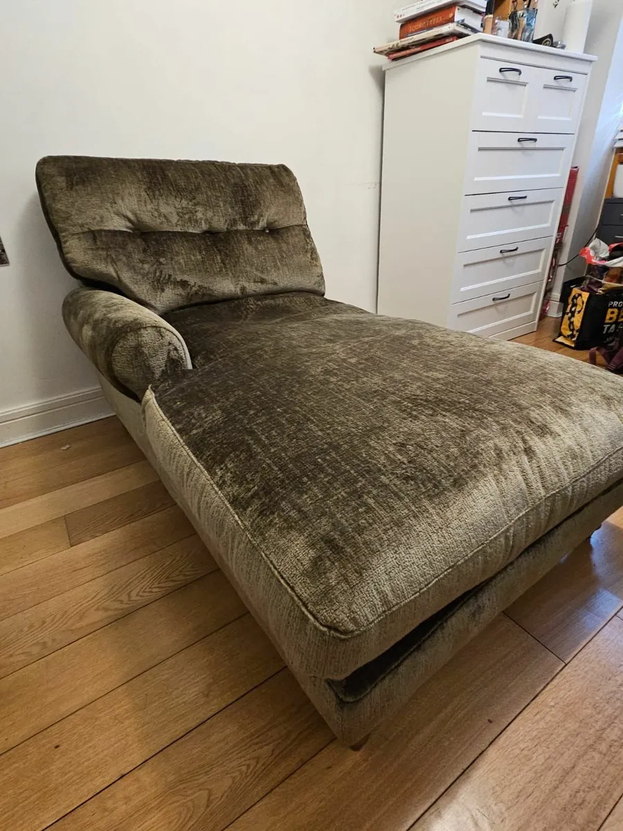 Sofa - Image 4