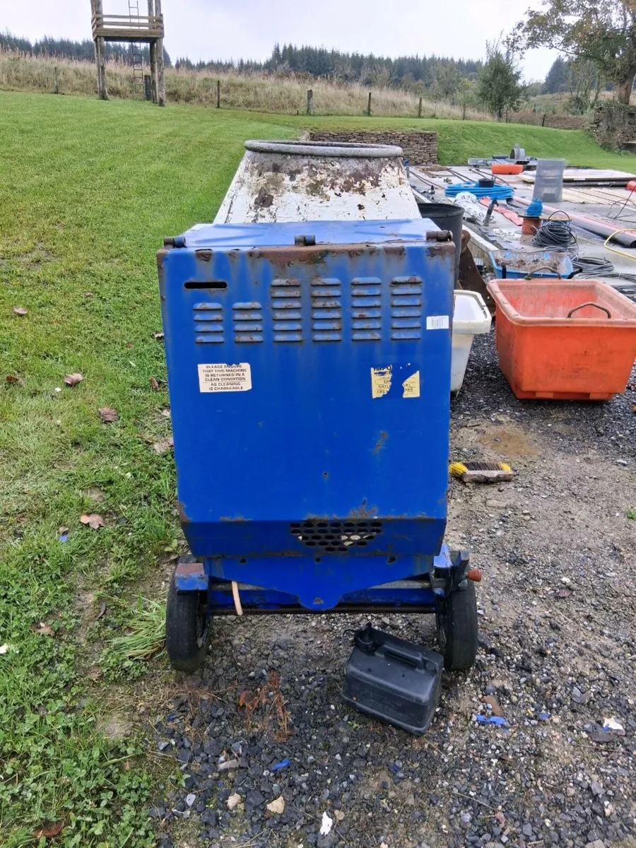 Cement mixer - Image 2