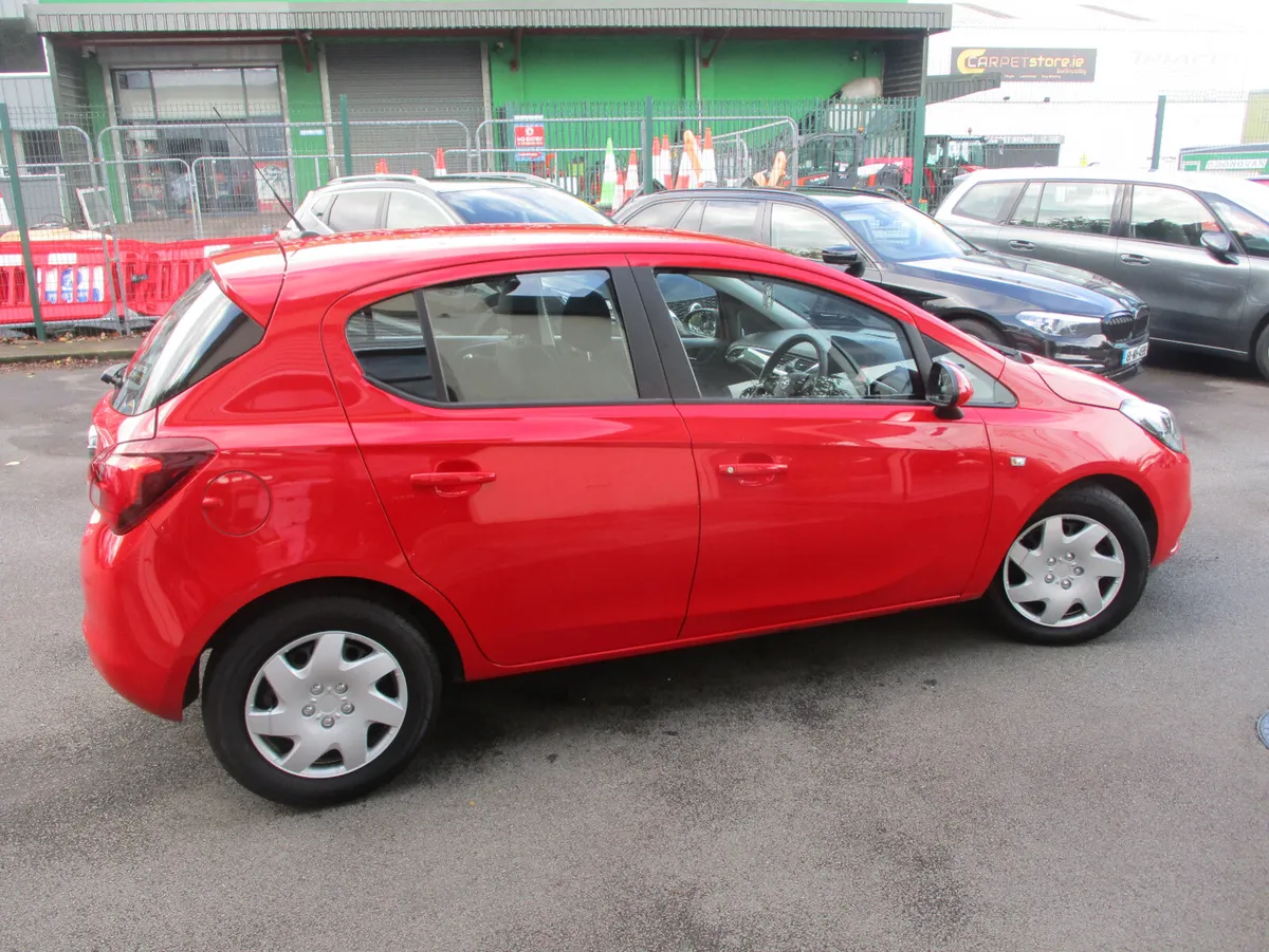 Opel Corsa E 1.4 Automatic  2019 - Image 4