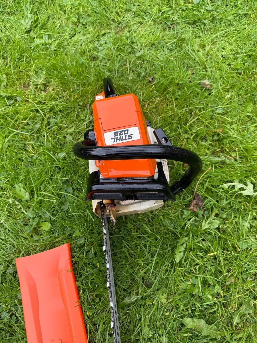 Stihl 025 chainsaw - Image 2