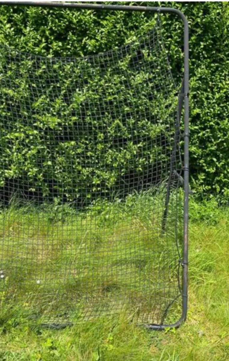 Precision Training Pro Jumbo Rebounder 9ft x 7ft - Image 1