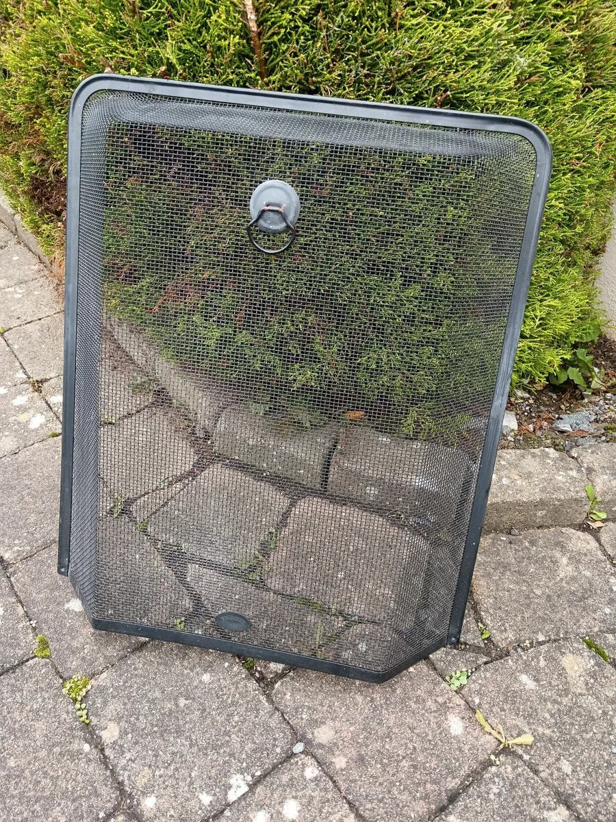 Fire guard. Free if u can collect
