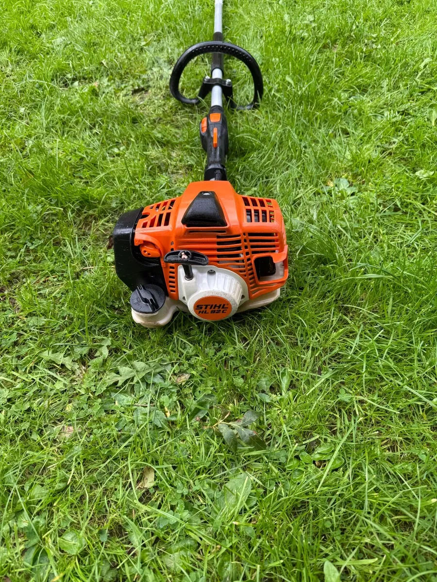 Stihl HL 92 C long reach hedge trimmer - Image 2
