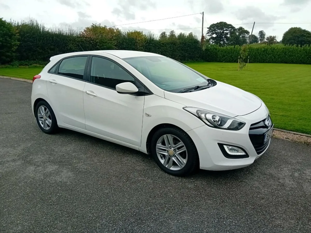 2015 Hyundai i30 Diesel - Image 1