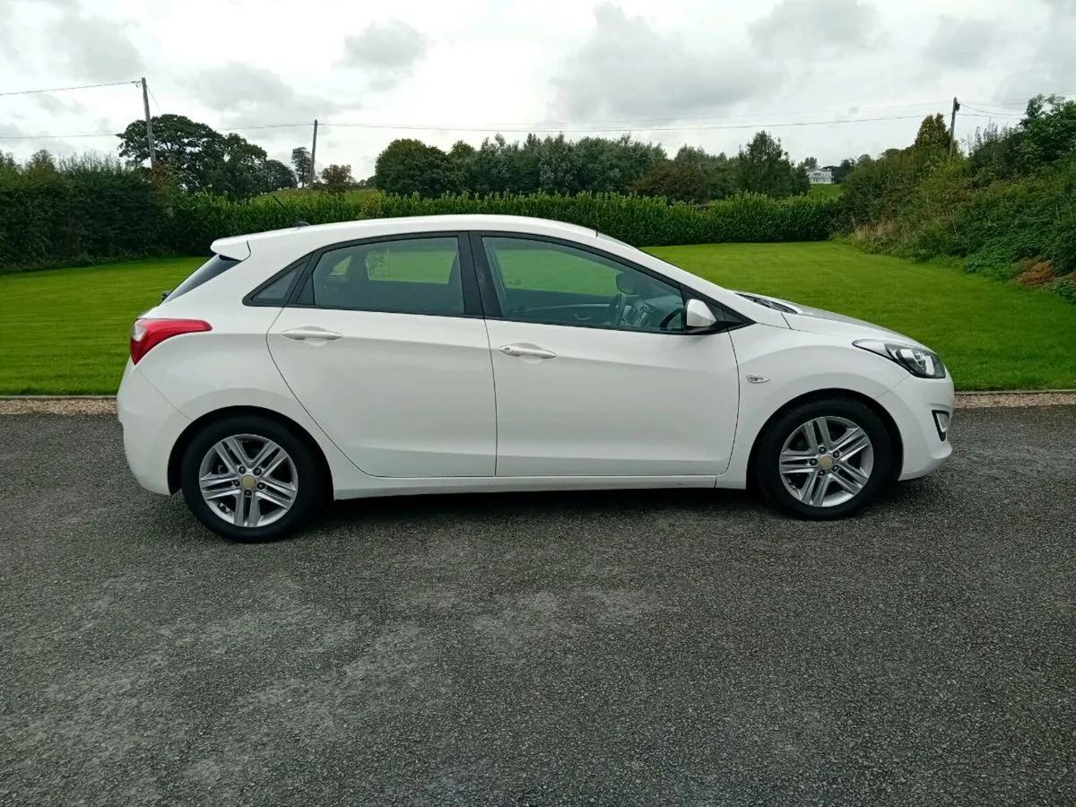 2015 Hyundai i30 Diesel - Image 3