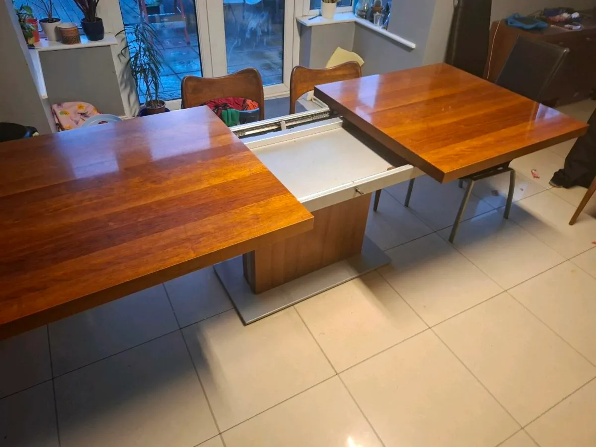 Boconcept extendable dining table. - Image 2