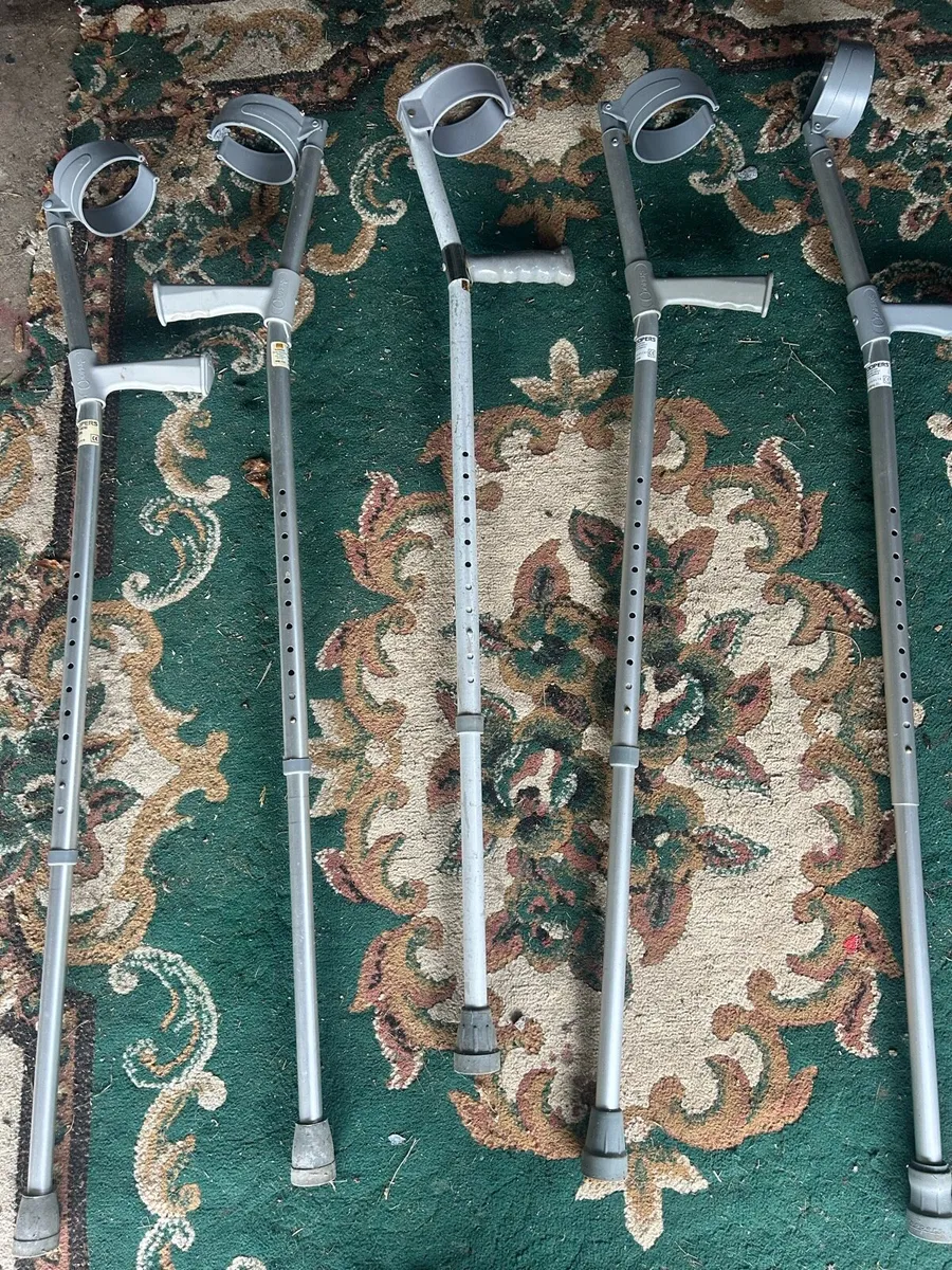 Crutches - Image 2