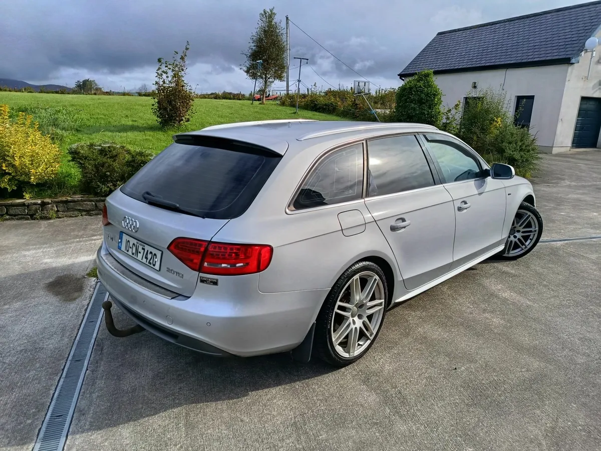 Audi A4 2010 S Line Estate - Image 3