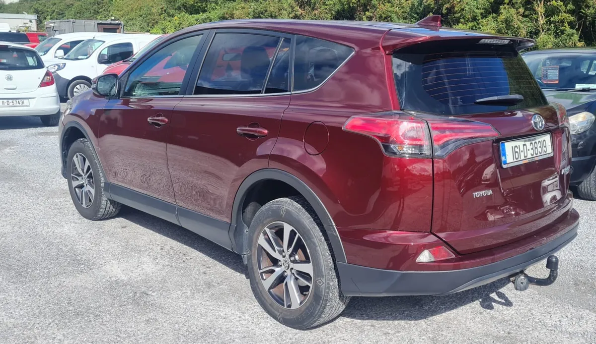 Toyota RAV4 2016 - Image 3