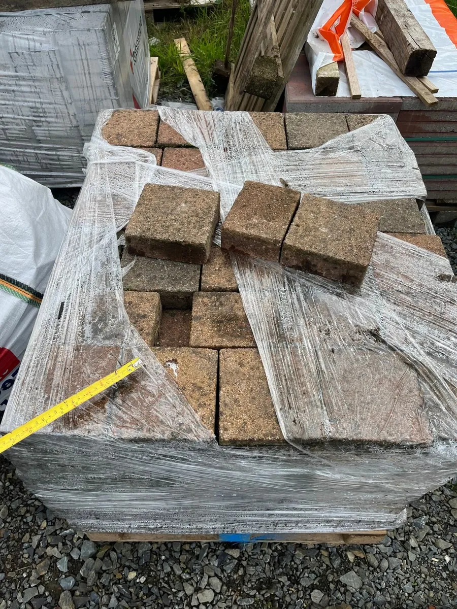 Second Hand Brick Paving 2 size mix 60mm - Image 3