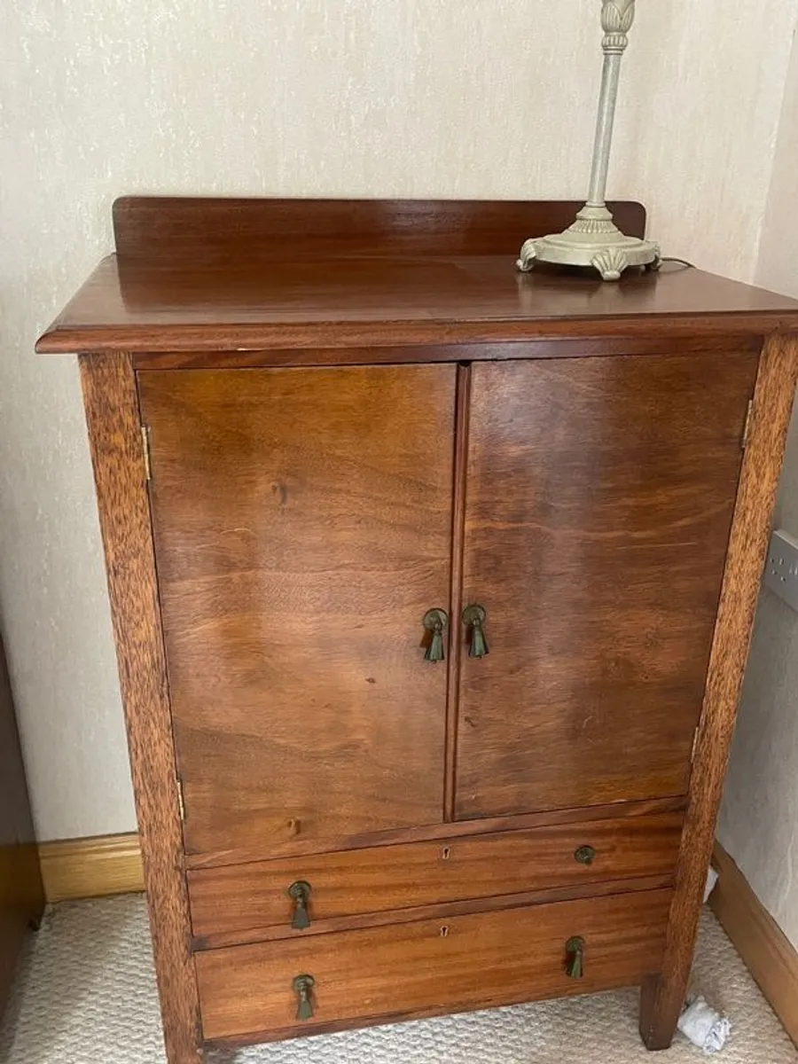 3 piece beautiful vintage set - oak - Image 4