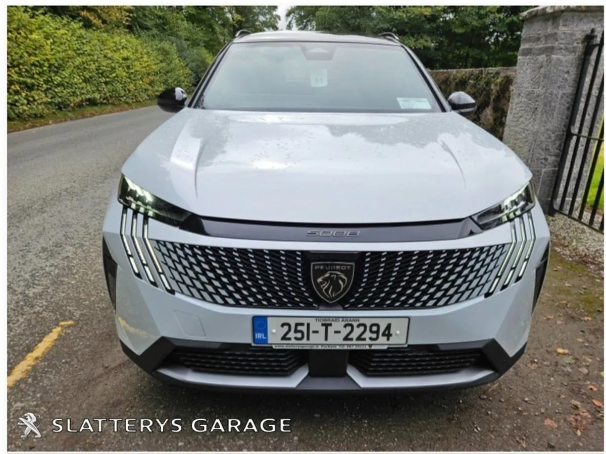 Peugeot 5008 GT Hybrid With Alcantara - Image 2