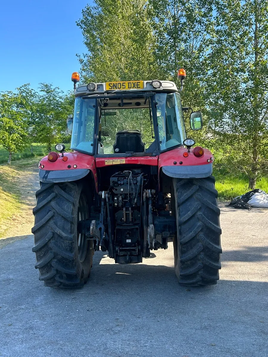 Massey Ferguson 6480 - Image 2