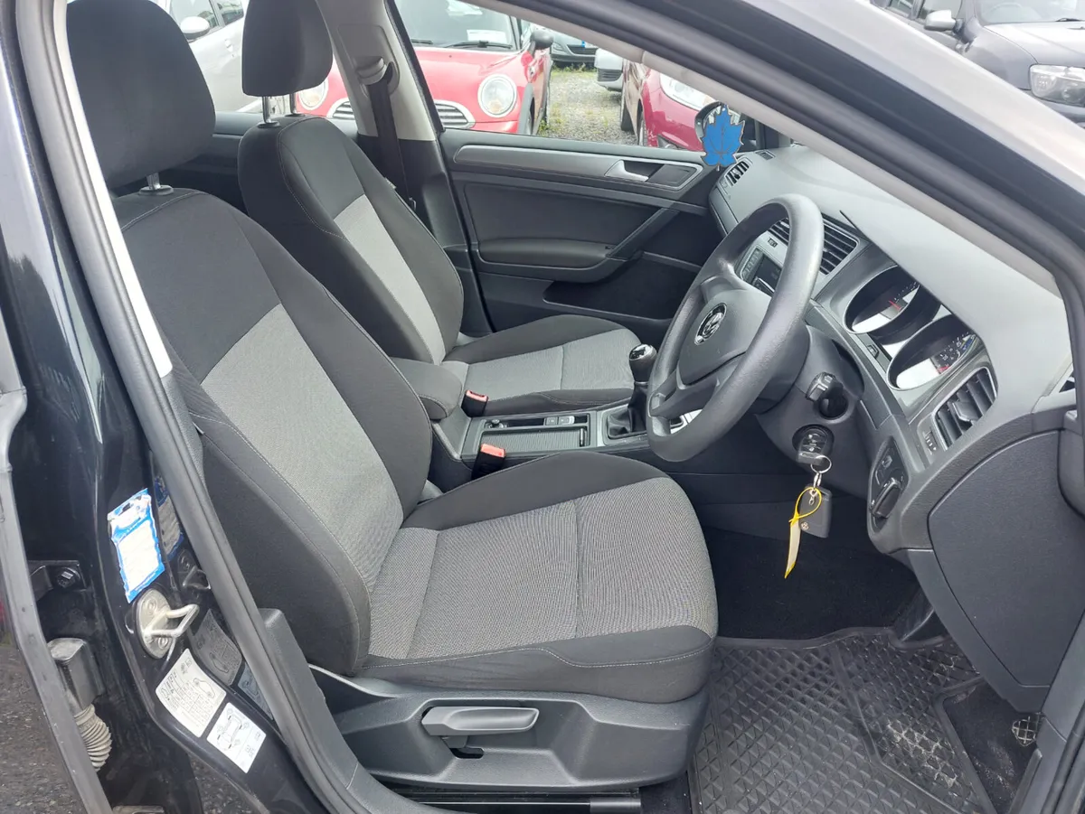Volkswagen Golf 2016 - Image 2