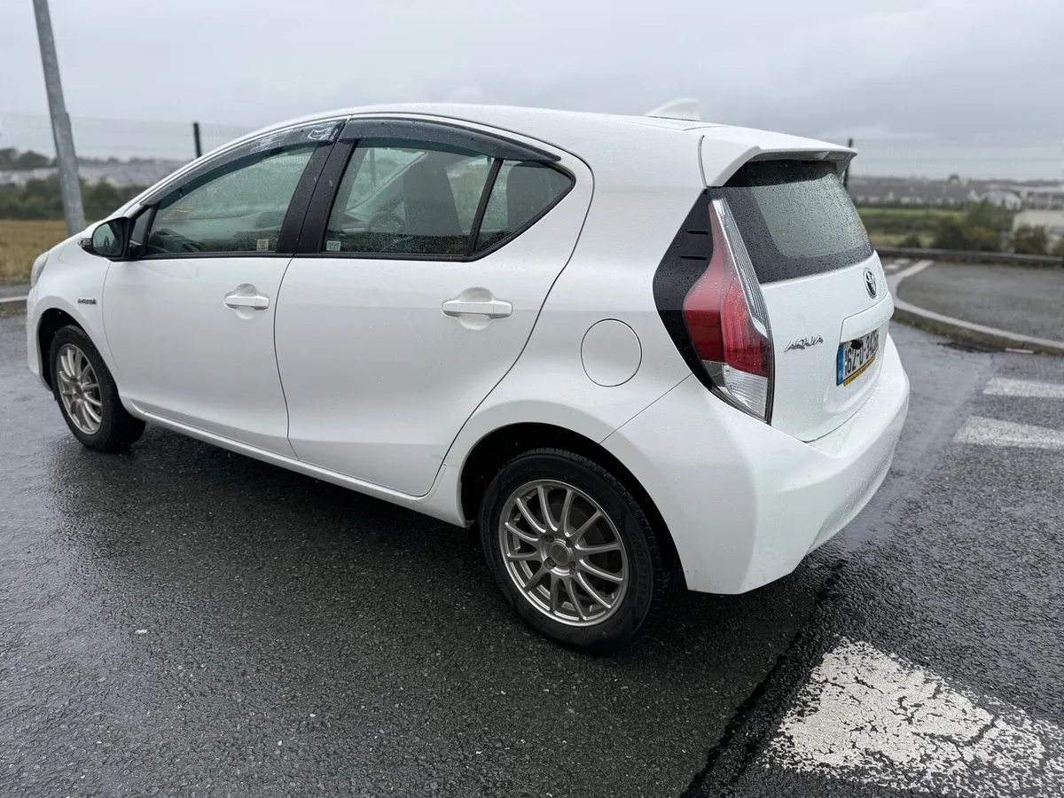 162 Toyota Aqua Hybrid 1.5 New NCT - Image 2